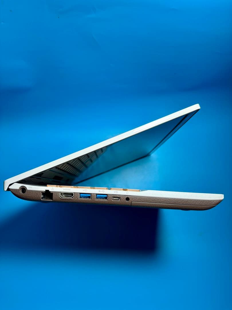 富士通 LIFEBOOK AH53/C2 i7 32GB 2TB SSD