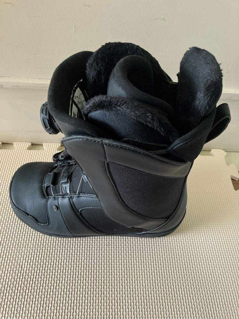 【美品】26cm RIDE SAGE ボア スノーボードブーツ(女性用)
