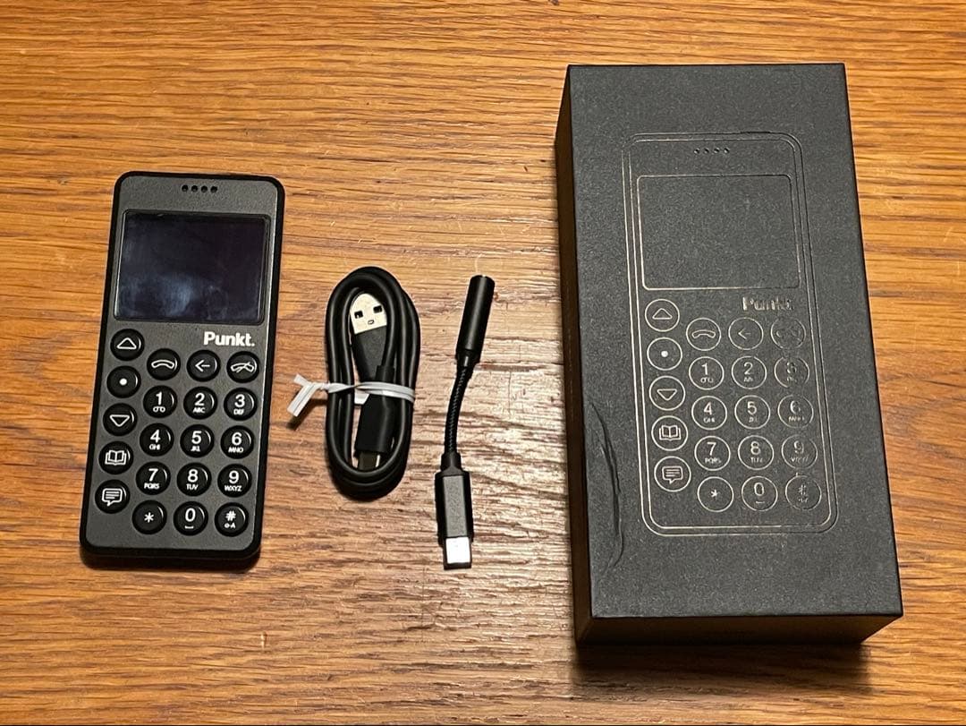 【美品】Punkt. MP02