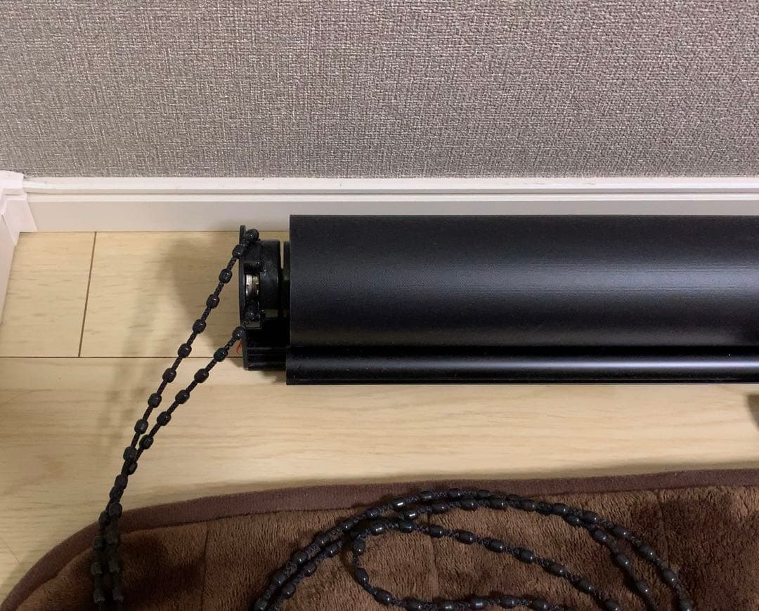 【シアターハウス】超大サイズ！定価114800円 チェーンスクリーン130インチ