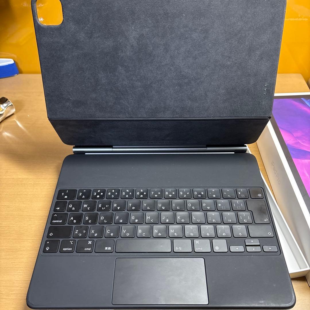 【玉1205】 iPad Pro 12.9 第4世代 256GB シルバー