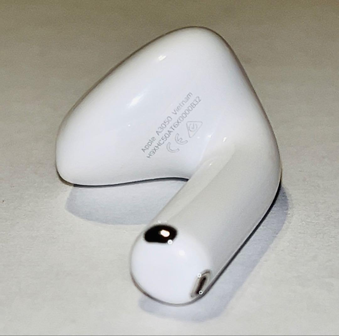 Apple AirPods4 第4世代 正規品 ホワイト R 右耳のみ