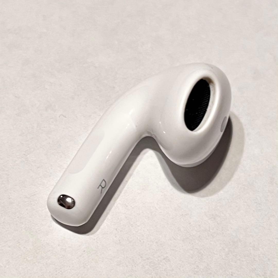 Apple AirPods4 第4世代 正規品 ホワイト R 右耳のみ