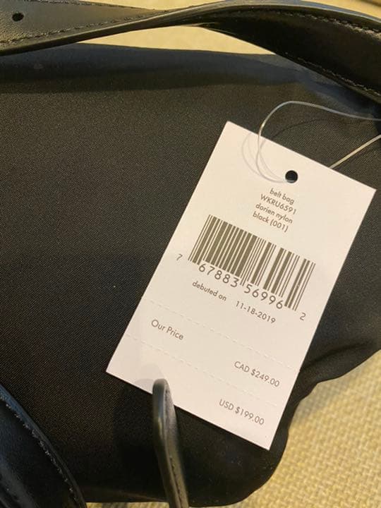 新品未使用☆kate spade☆ケイトスペード☆ベルトバッグ黒