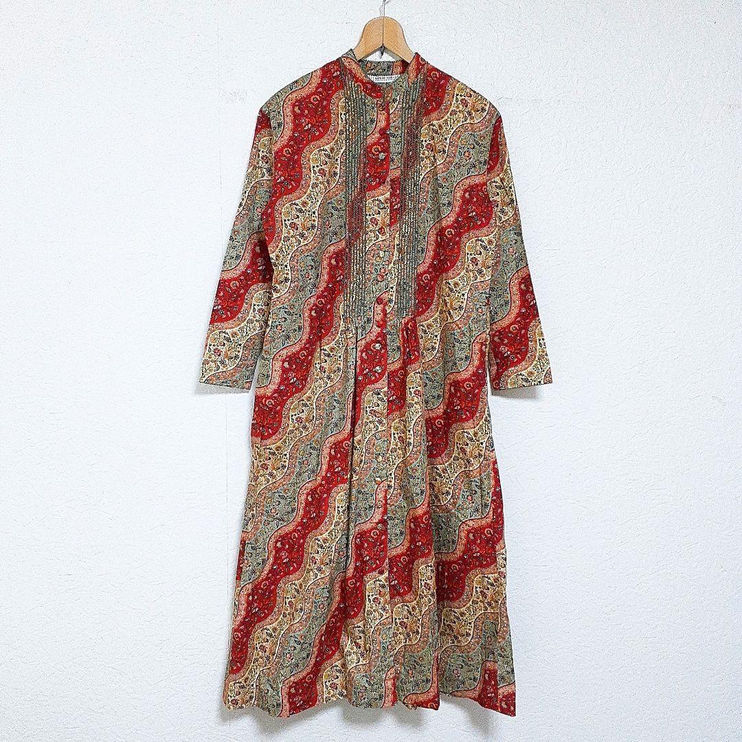 カネコイサオ くるみボタン シャツ ワンピース 花柄 ペイズリー ピンタック