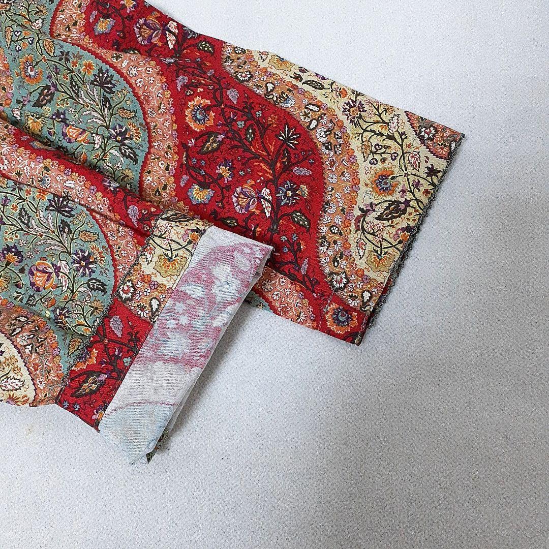 カネコイサオ くるみボタン シャツ ワンピース 花柄 ペイズリー ピンタック