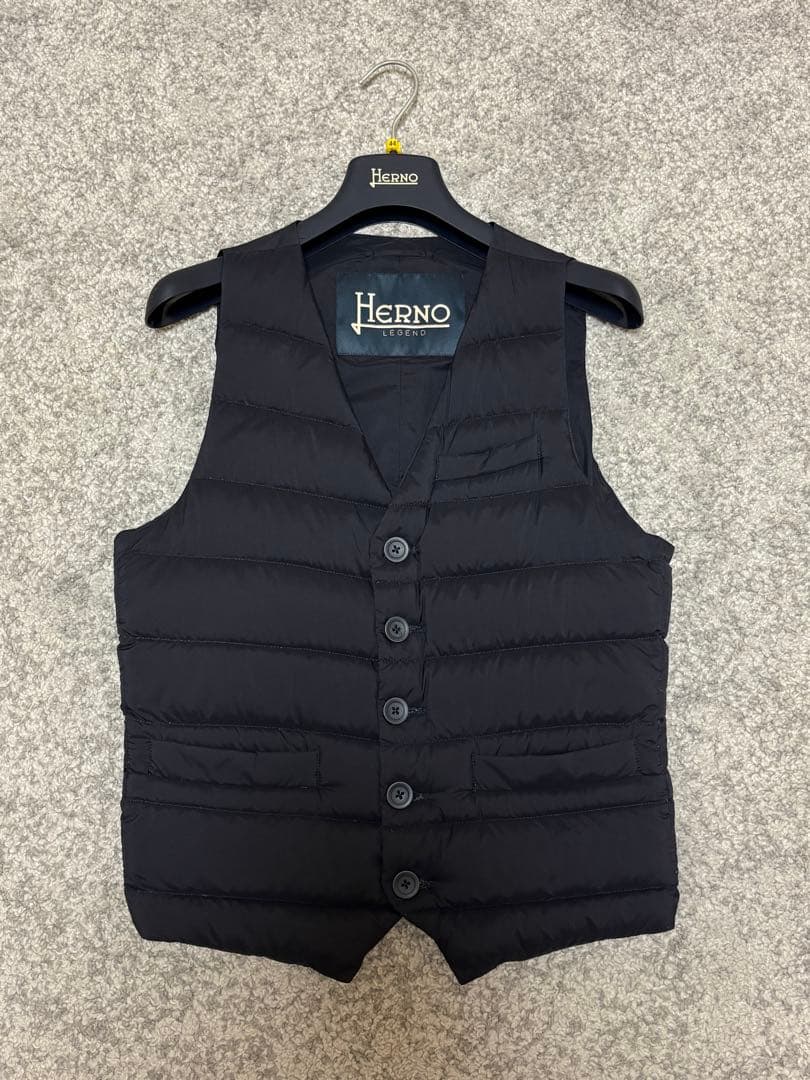 【HERNO】LEGEND ヘルノ インナーダウンジレ（美品） 24AW