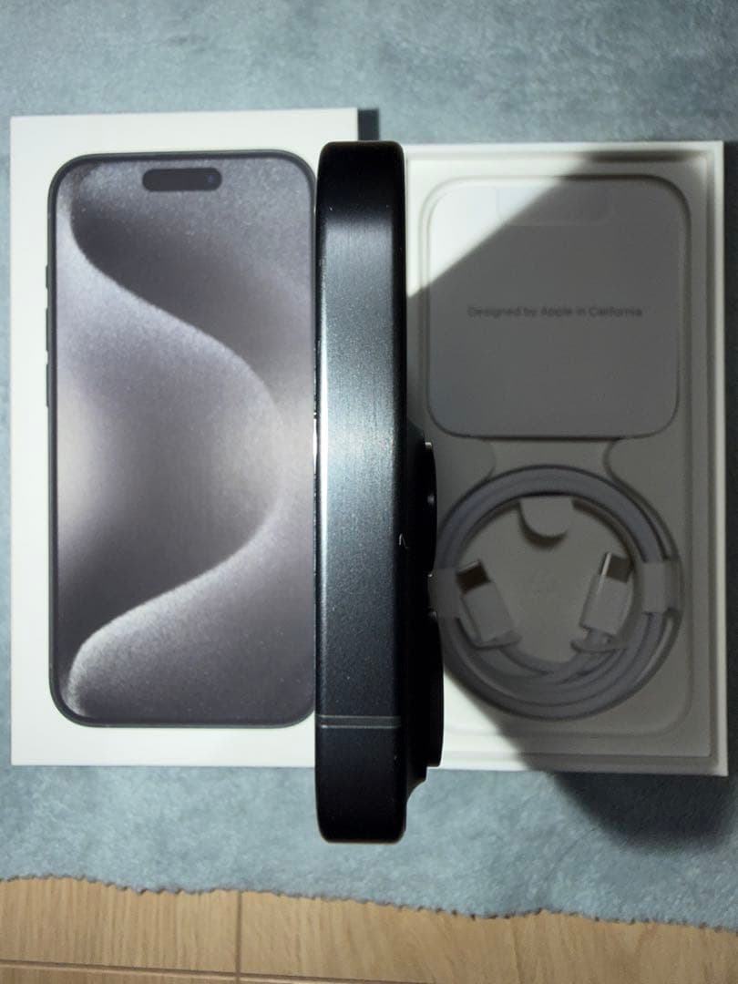 メル)Apple iPhone 15 Pro 128GBブラックチタニウム