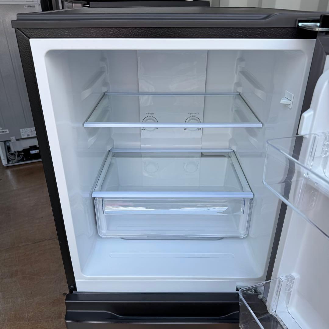 たけちーC7514★2023年製美品★アクア　冷蔵庫　グレー　自動霜取り
