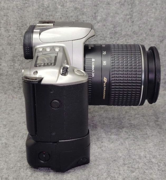 Canon EOS Kiss III L　標準ズームレンズ　バッテリーパック付