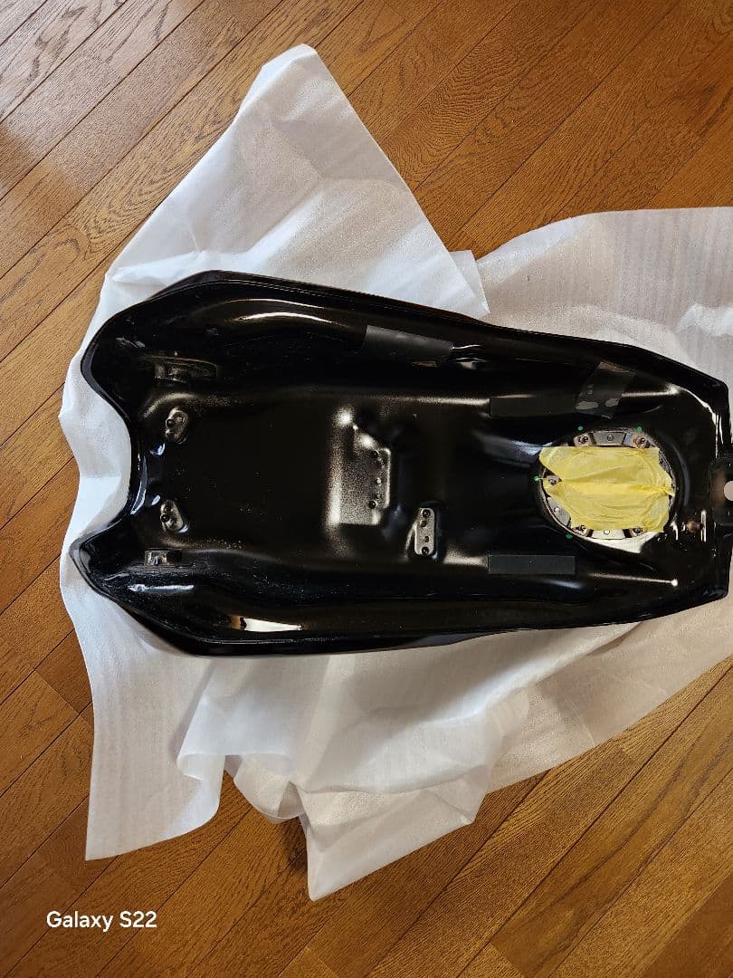 ホンダ CB1100 タンク　ブラック