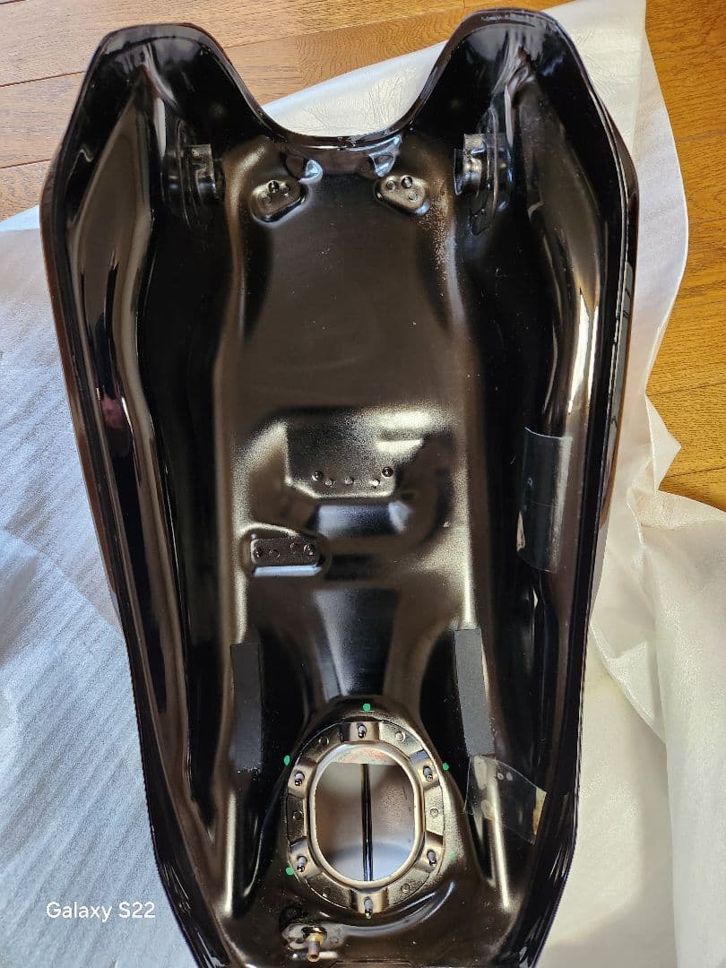 ホンダ CB1100 タンク　ブラック