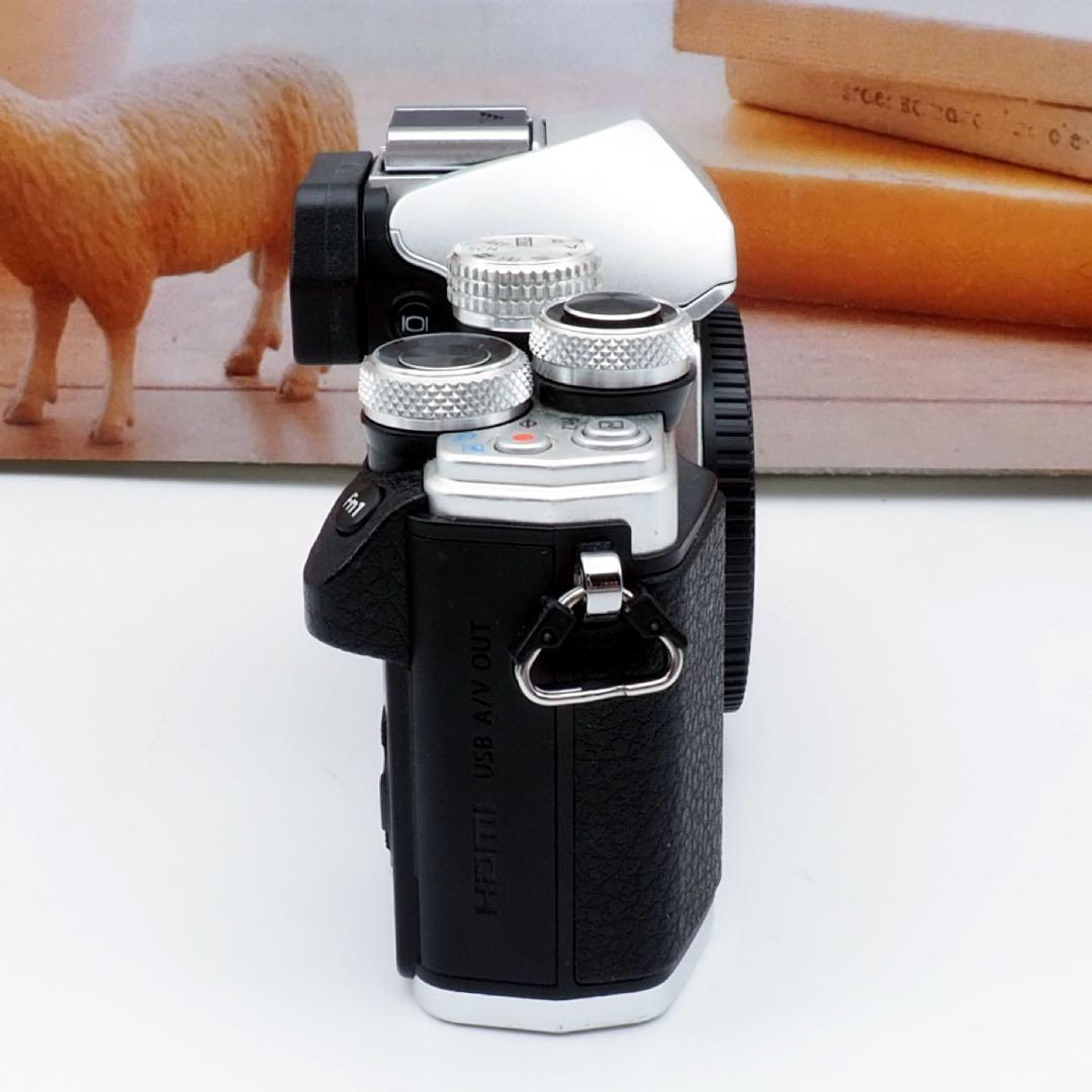 ❇️オリンパスOM−D E−M10MarkⅡボディ単品 WiーFi搭載