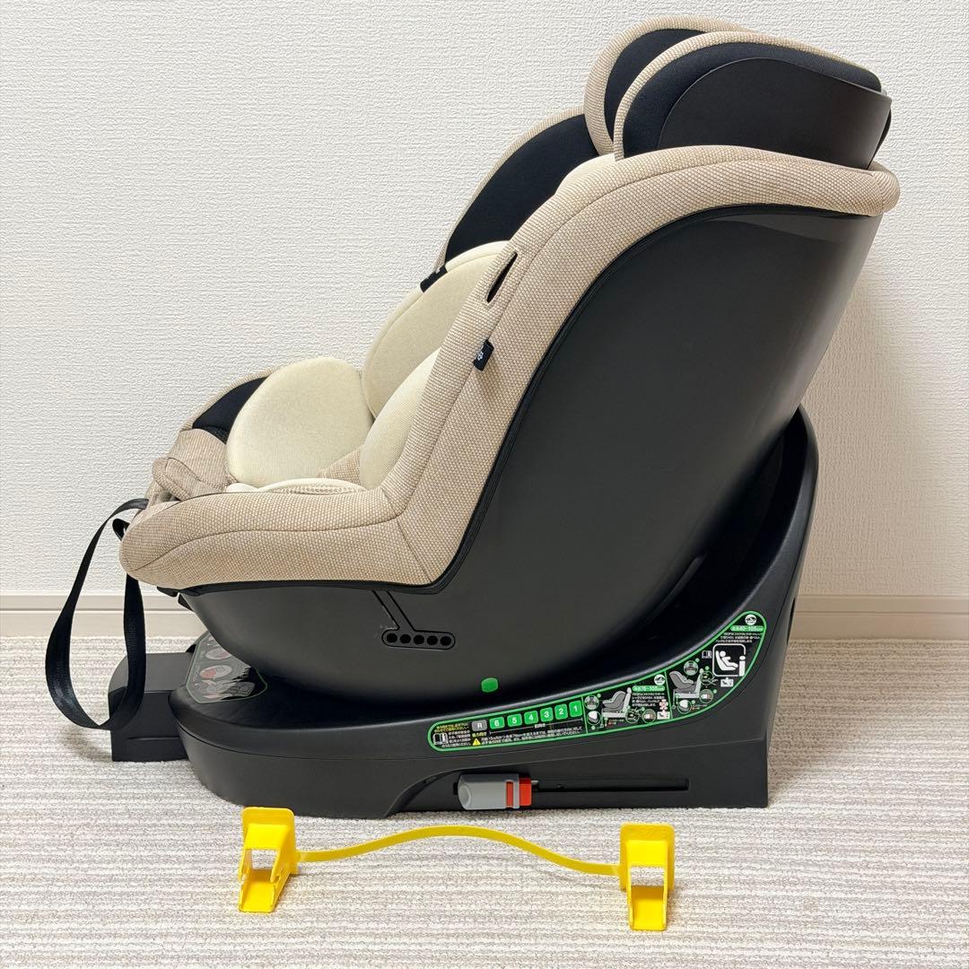 ✨現行品✨　ターンレジェネクストST ISOFIX 360度　チャイルドシート