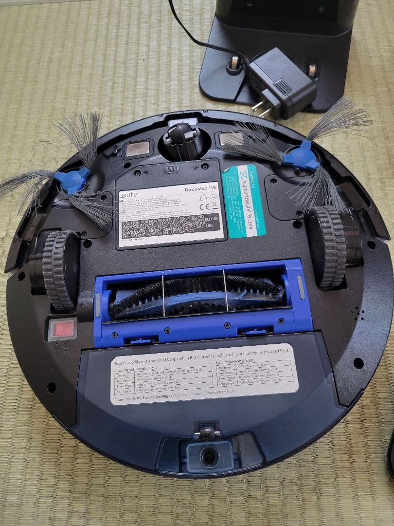 GUfy ロボット掃除機２台　RobOVac15cと11s