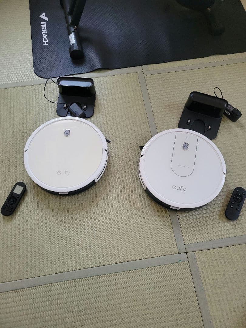GUfy ロボット掃除機２台　RobOVac15cと11s