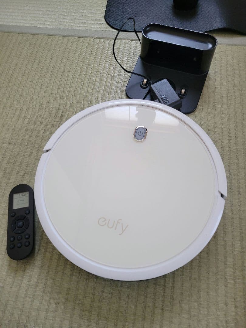 GUfy ロボット掃除機２台　RobOVac15cと11s