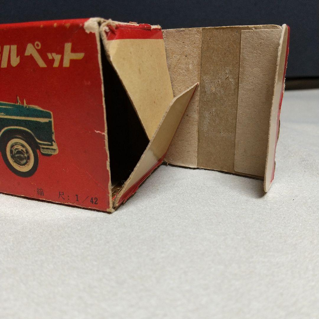 モデルペット　ニッサン・セドリック・DX