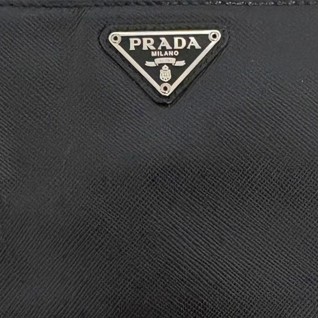 プラダ PRADA 長財布 ファスナー サフィアーノ ブラック　三角ロゴ