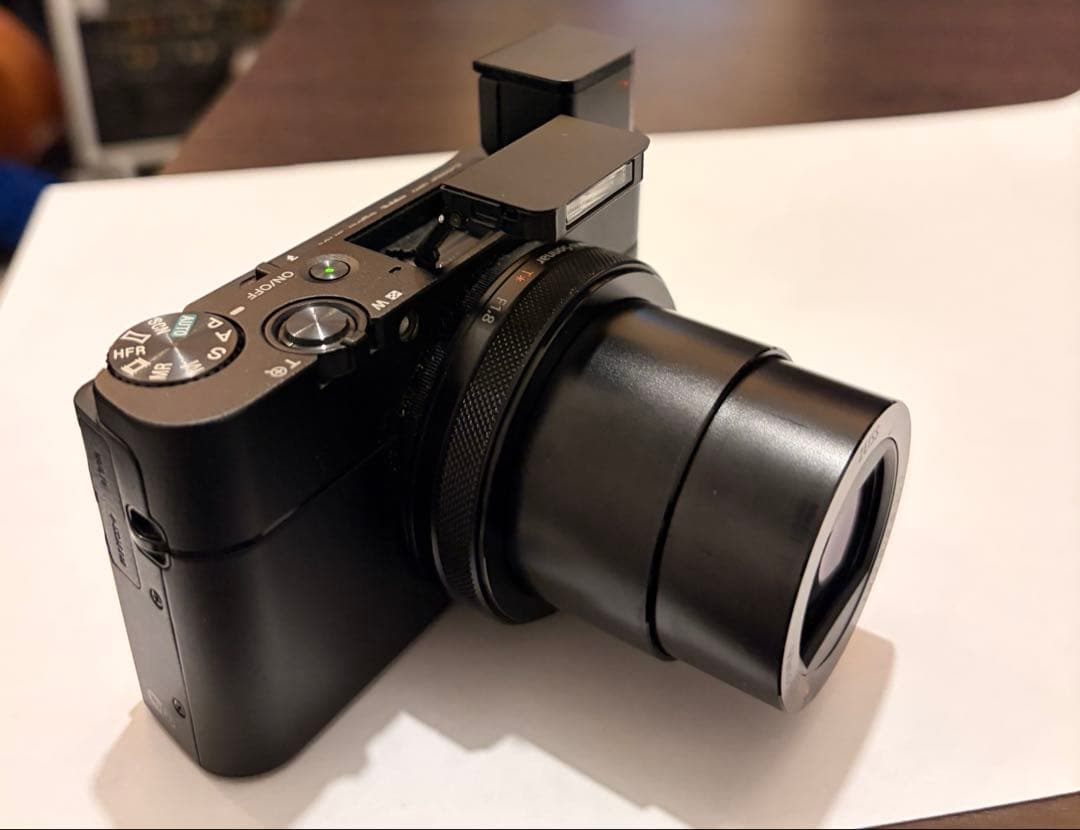 デジタルカメラ Sony RX100M5A