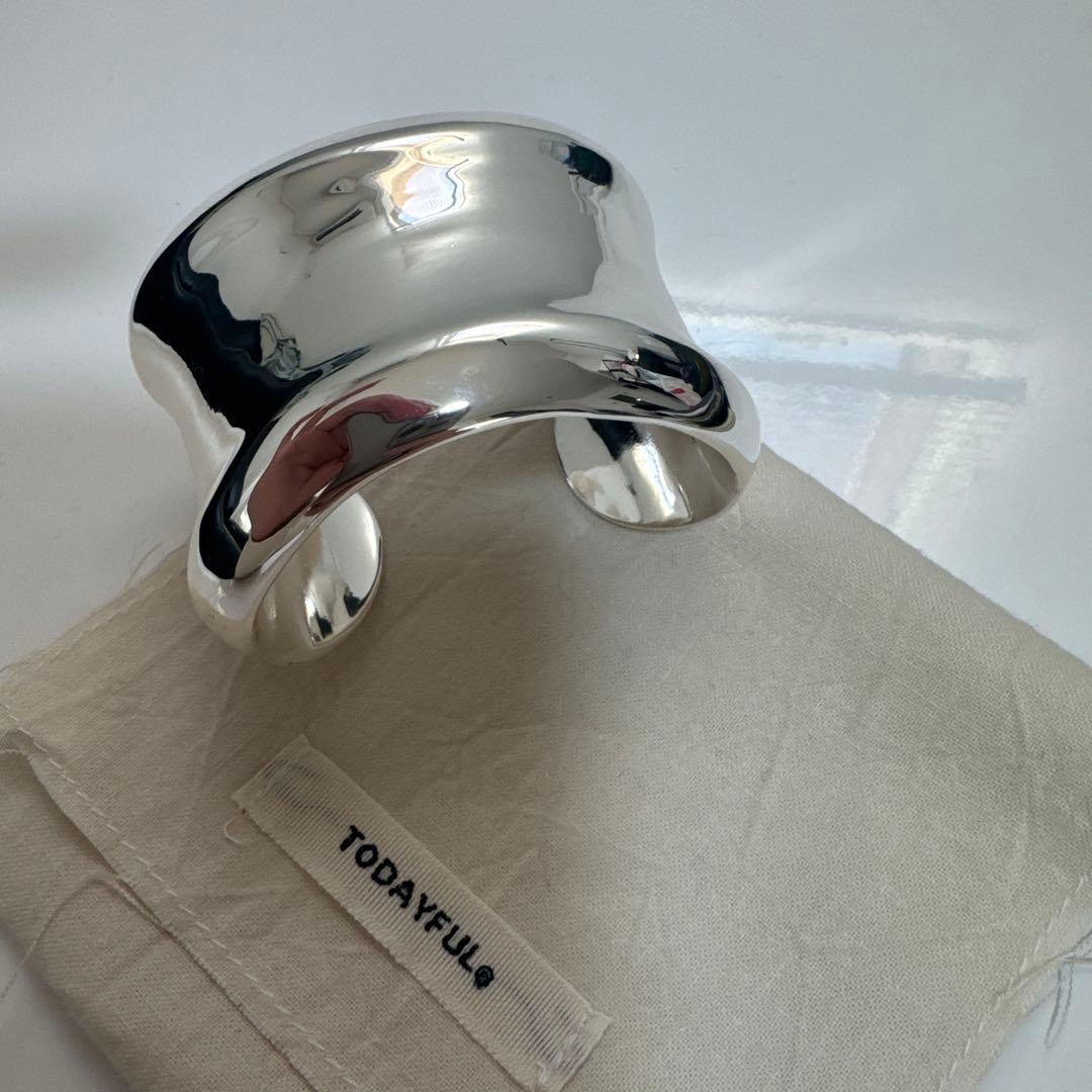 todayful ワイドカフ　バングル