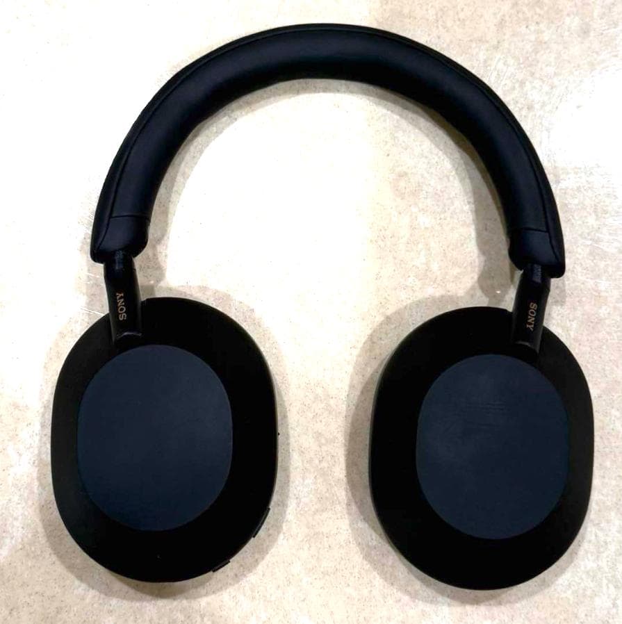 ソニー(SONY)WH-1000XM5 ブラック:ワイヤレスヘッドホン