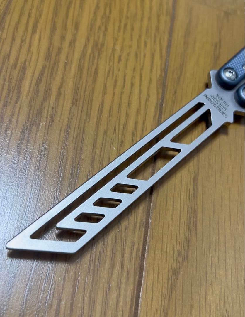 スポーツトイ・アクショントイ squid industries Krake Raken Trainer V3