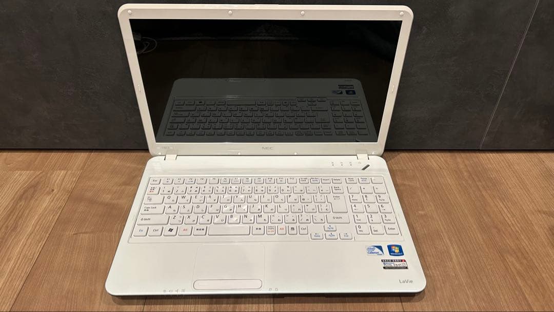 NEC LaVie ノートパソコン PC-LS150ES1KW ホワイト