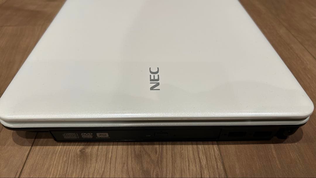 NEC LaVie ノートパソコン PC-LS150ES1KW ホワイト
