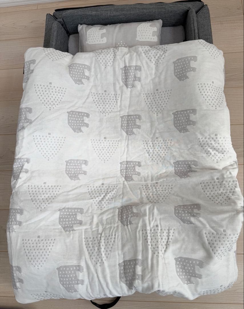 【美品】ファルスカ　コンパクトベッド　Free グレー