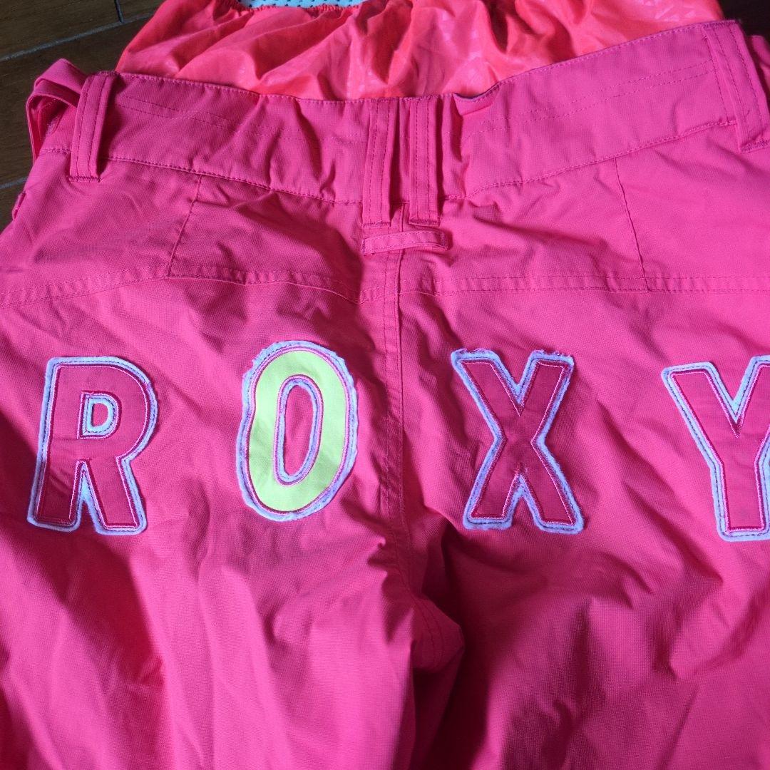 ROXY　スノボウェア　上下セット　Ｍ　サークル柄　ブラック　ピンク