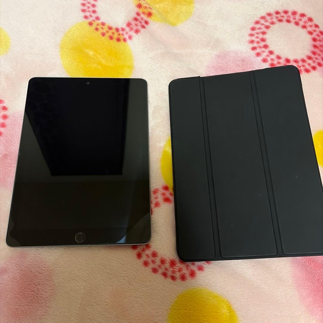 Apple iPad (第6世代) Wi-Fi 32GB スペースグレイ