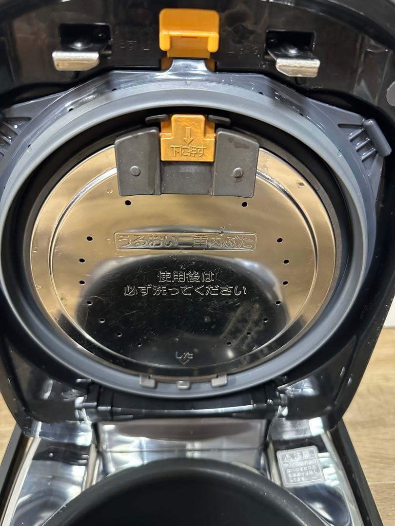 象印 圧力IH炊飯ジャーNP-WY10M 2016年製