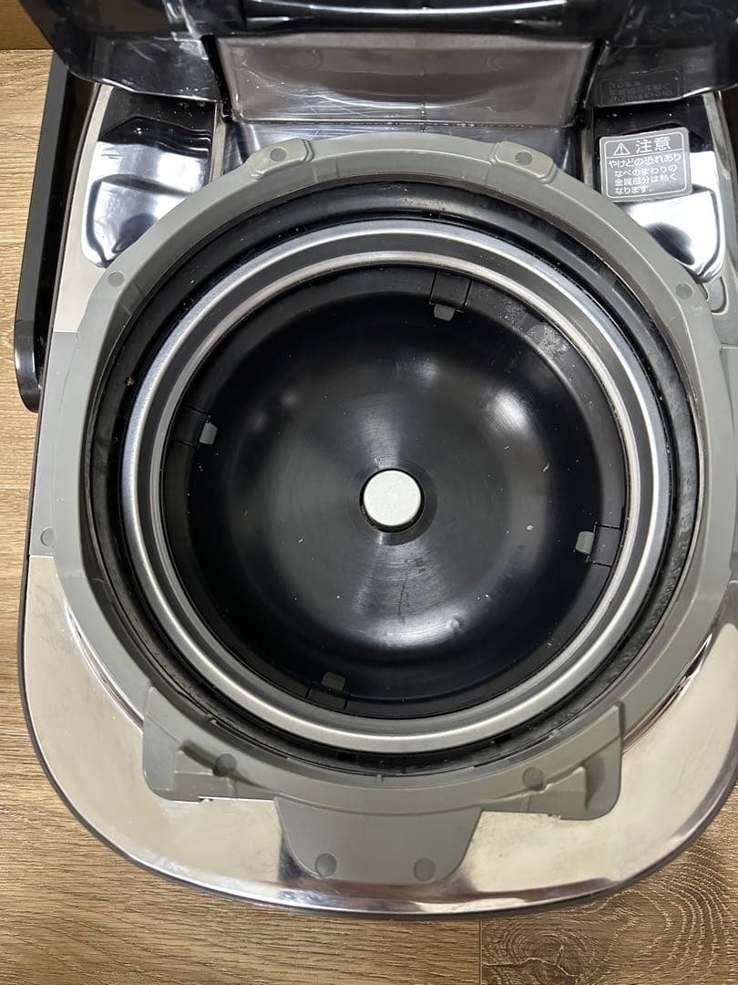 象印 圧力IH炊飯ジャーNP-WY10M 2016年製