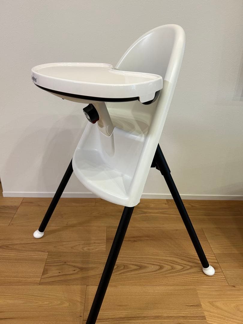 ベビービョルン　ハイチェア ホワイト(ハーネスなし)