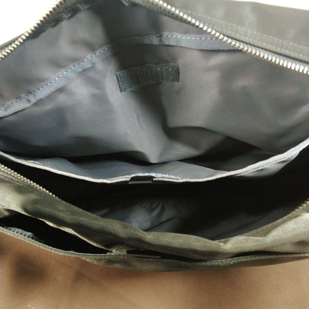 PORTER⁄LIFTショルダーバッグ カーキグリーン