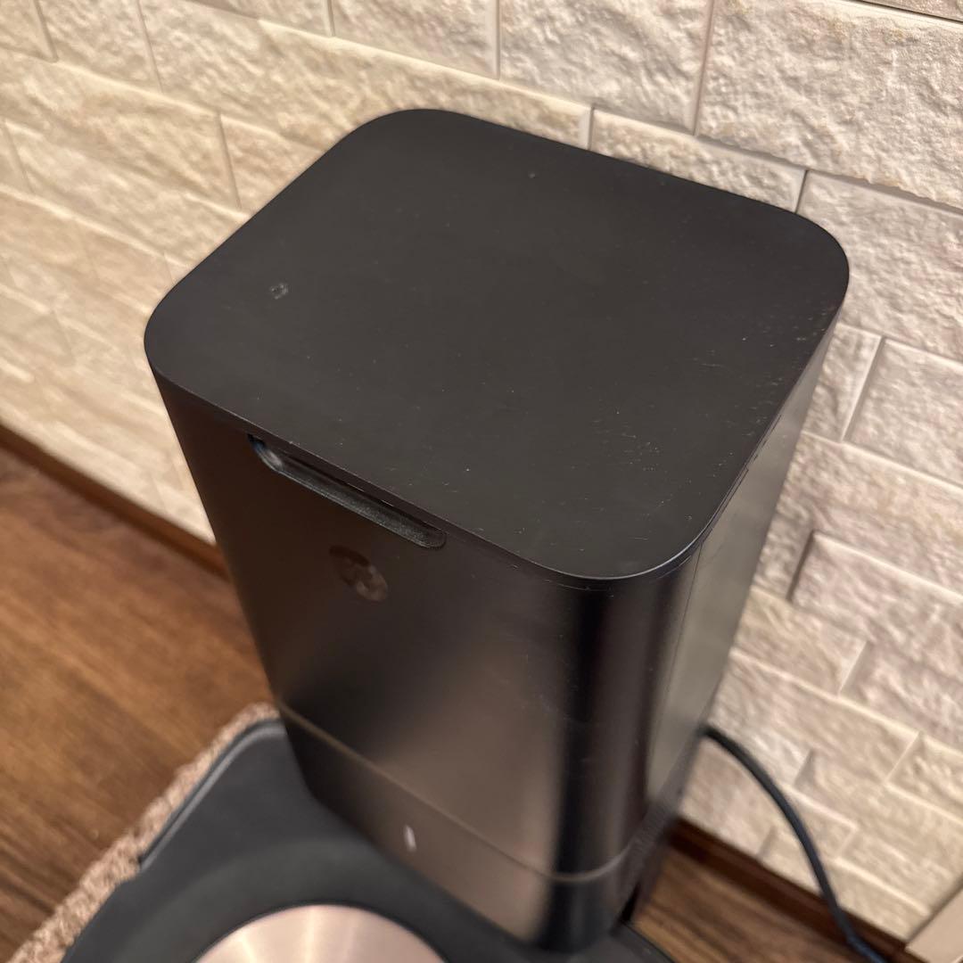 iRobot Roomba Sシリーズ　自動掃除機 黒　ジャンク品