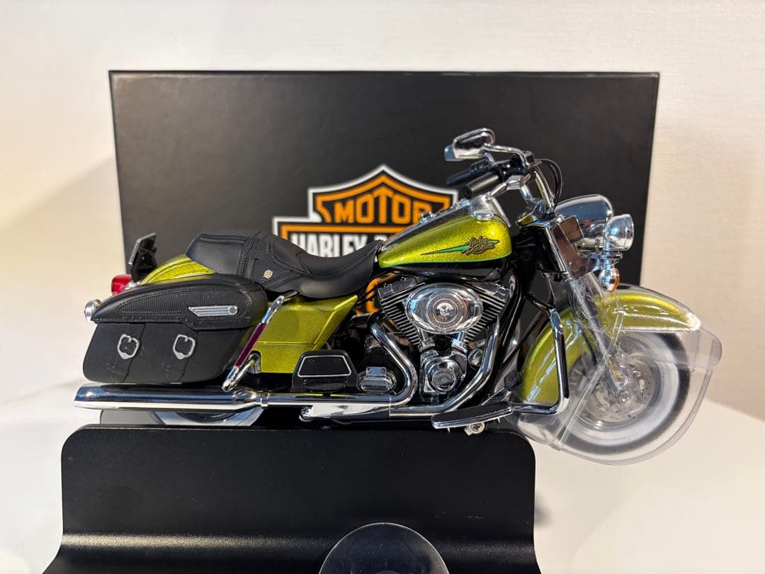maki 1/12 ハーレー ロードキングクラシック