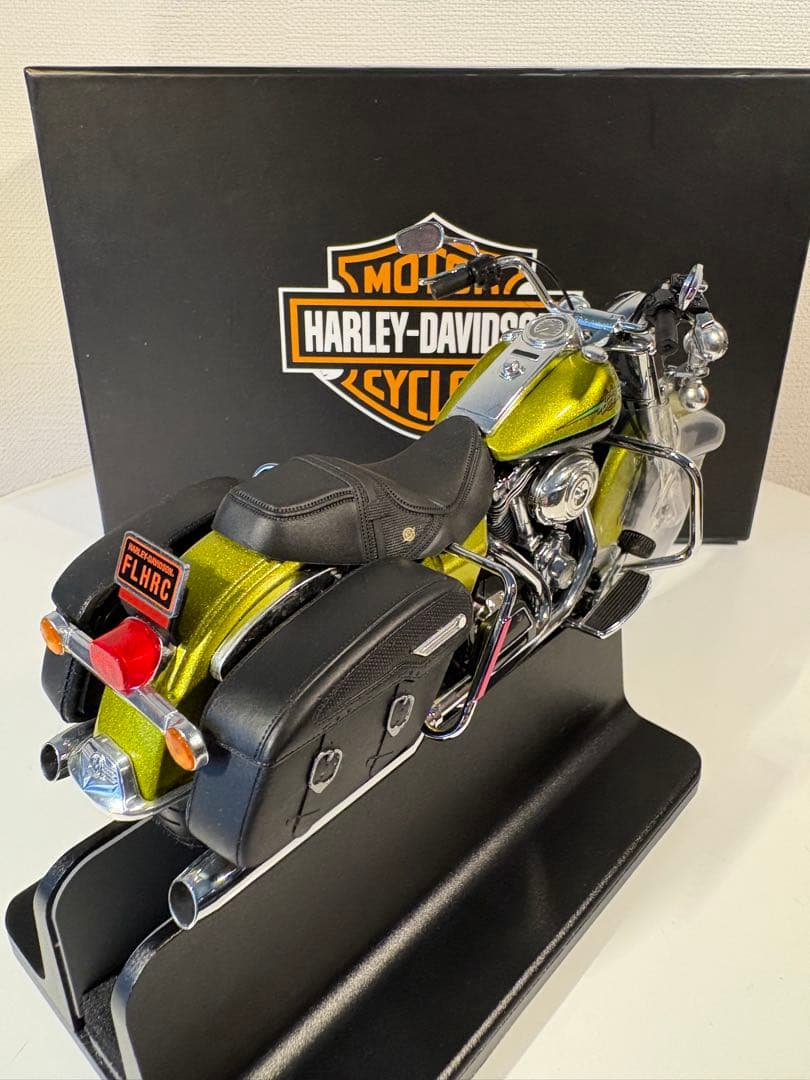 maki 1/12 ハーレー ロードキングクラシック