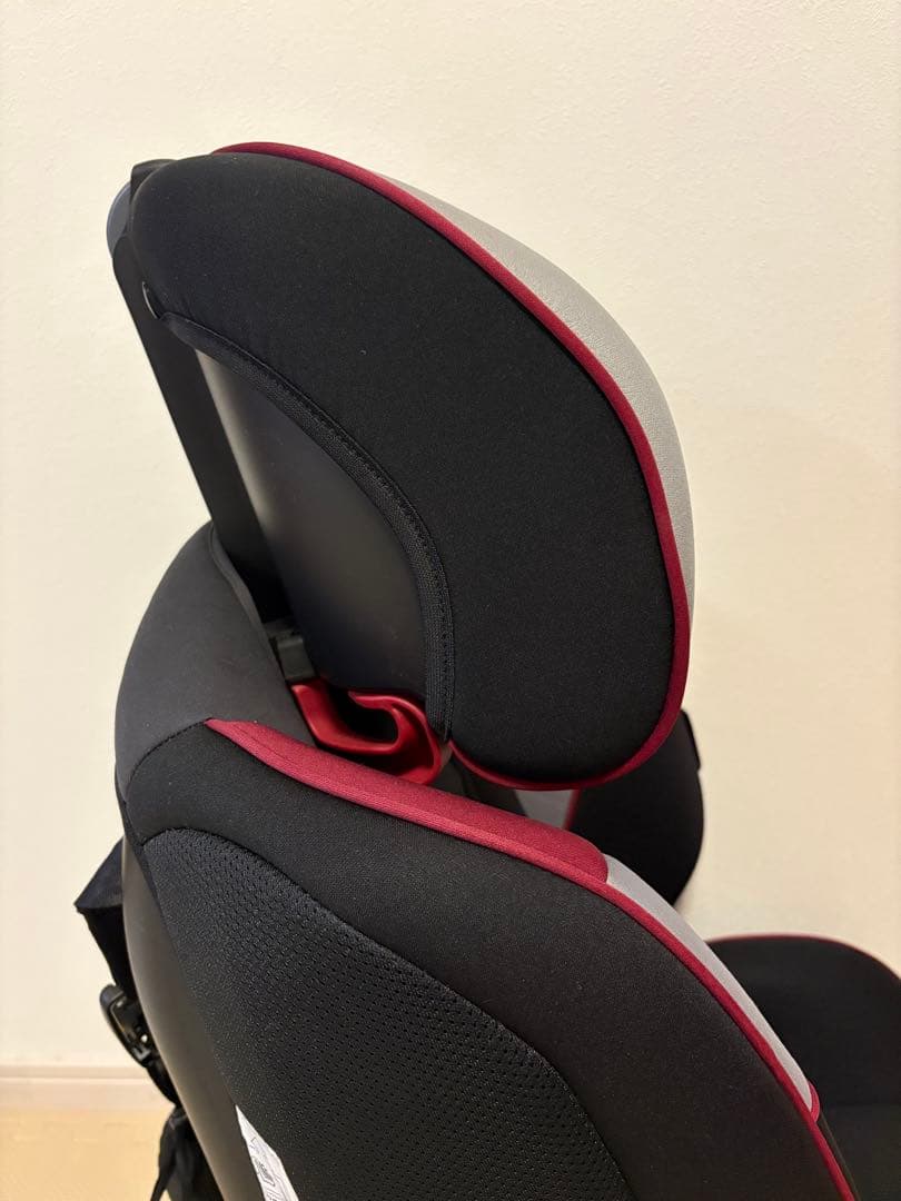 Aprica　フォームフィット AB　チャイルド＆ジュニアシート　ISOFIX