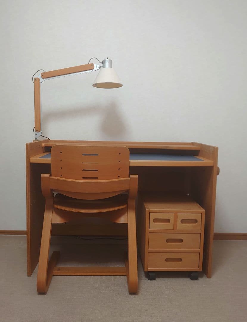 フォルミオ　アームランプ