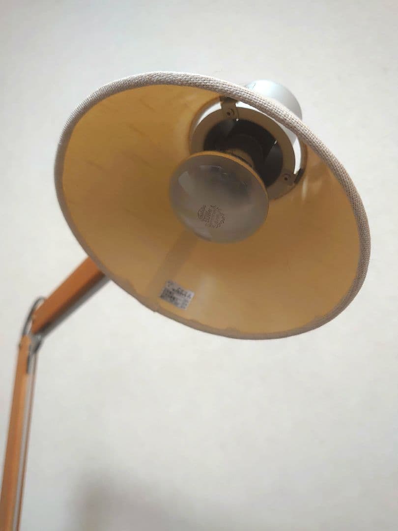 フォルミオ　アームランプ