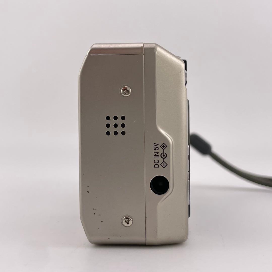 実写美⭕️やや訳あり【動作確認済み】Fujifilm FinePix F710