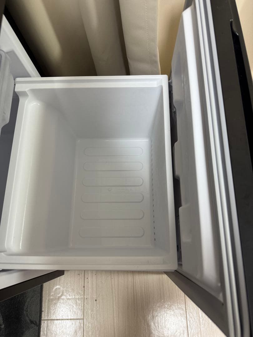 SHARP ノンフロン冷蔵庫 SJ-D15J-H 2023年製