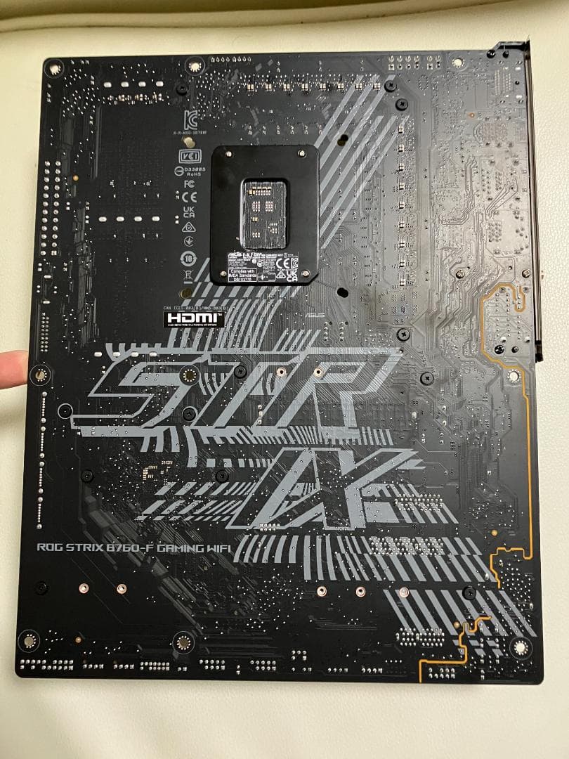 ROG STRIX B760-F GAMING WIFI マザーボード