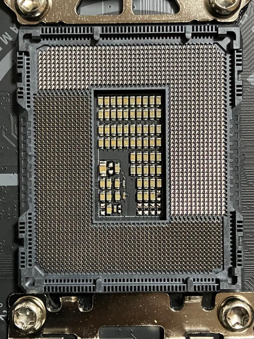 ROG STRIX B760-F GAMING WIFI マザーボード