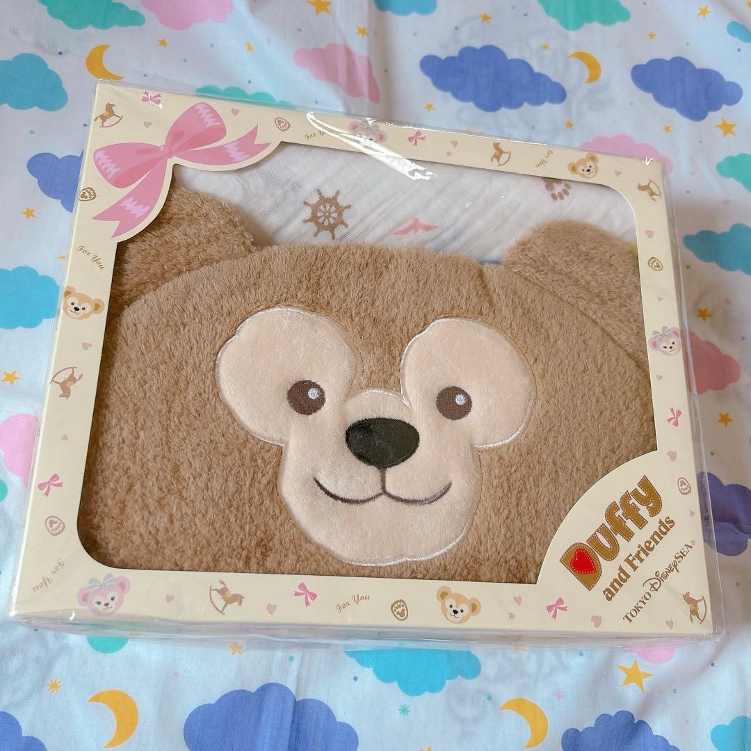 最終値下げ！★新品未開封！ダッフィー フード付きタオル＆おくるみ★