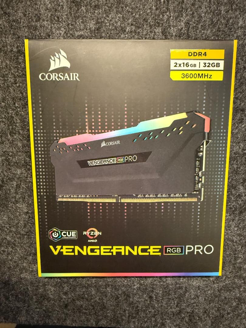 メモリー CORSAIR VENGEANCE RGB PRO 32GB DDR4 3600