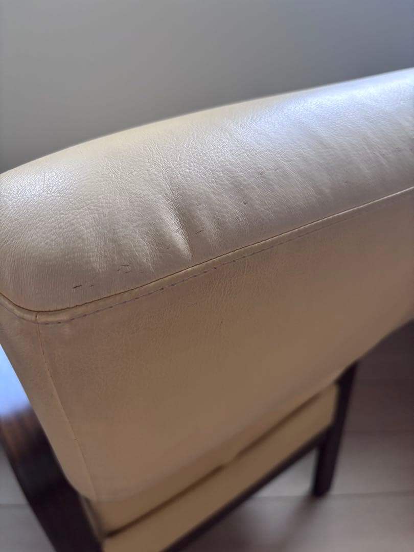 みとこんどりあ冨士ファニチア Comodo リクライニングチェア 12万