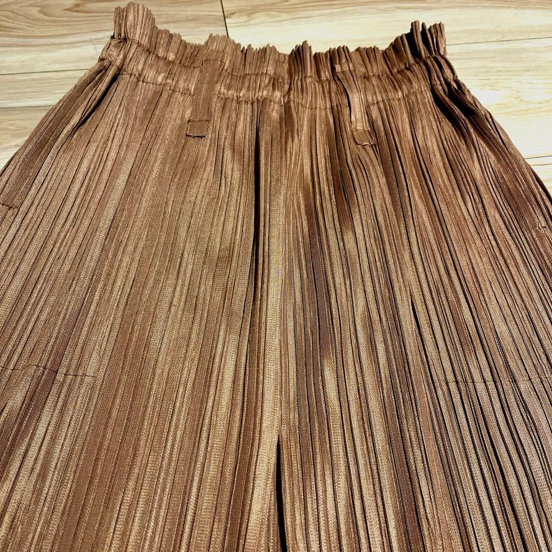 プリーツプリーズ　サルエルパンツ　ワイドパンツ　3